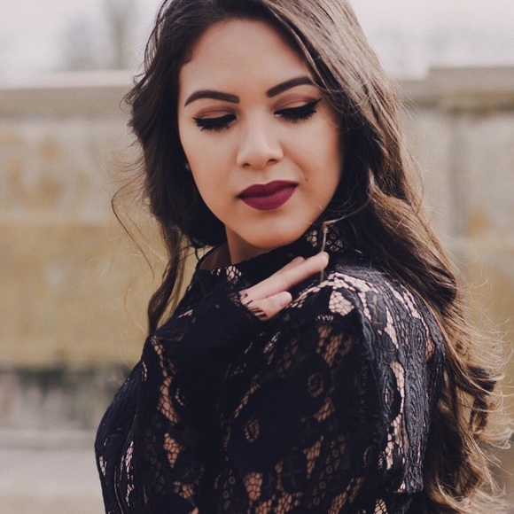 nikkiibrown